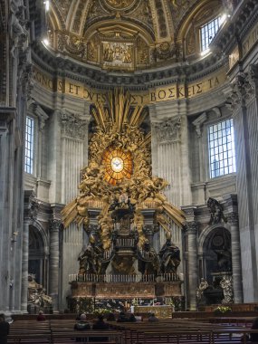 22 Şubat 2010 tarihinde, Roma, İtalya. St. Peter's Cathedral civarındaki Vatikan Oda Mobilya mimari bir parçası