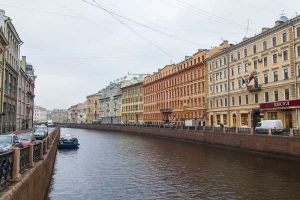 St. Petersburg, Rosja, na 3 listopada 2014. Ogólnie personel budynku na Placu Pałacowego. Fragment elewacji — Zdjęcie stockowe