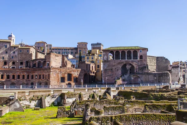 25 Şubat 2010 tarihinde, Roma, İtalya. Antik yapıların kalıntıları. Arkeolojik kazı yerinin — Stok fotoğraf