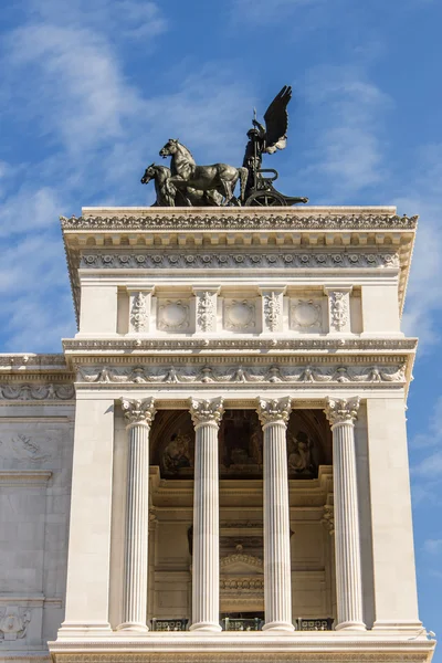 Rome, Italië, op februari 25, 2010. Architectuur gegevens van oude huizen — Stockfoto