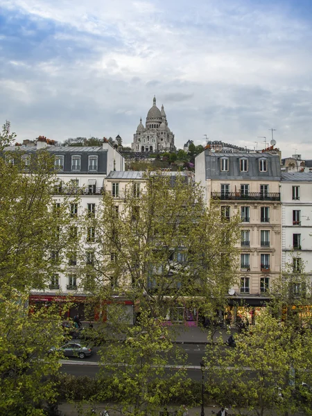 Paris, France, on May 3, 2013. A view of the Boulevard at the bottom of Montmartre — Stock Photo, Image