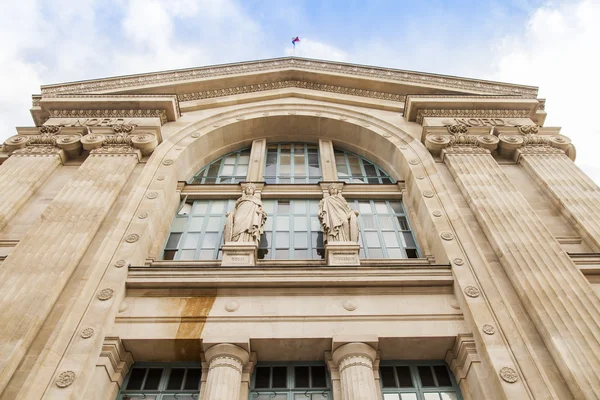 Paris, France, on May 5, 2013. Typical architectural details — Stock Photo, Image