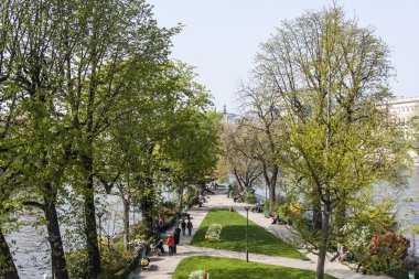 26 Mart 2011 tarihinde, Paris, Fransa. Kamu Parkı köşesinde