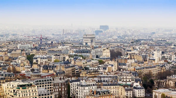 Parijs, Frankrijk, op 27 maart 2011. Een weergave van een enquête-platform op de Eiffeltoren — Stockfoto