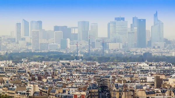 Paris, France, on March 27, 2011. A view from a survey platform on the Eiffel Tower — Stock Photo, Image