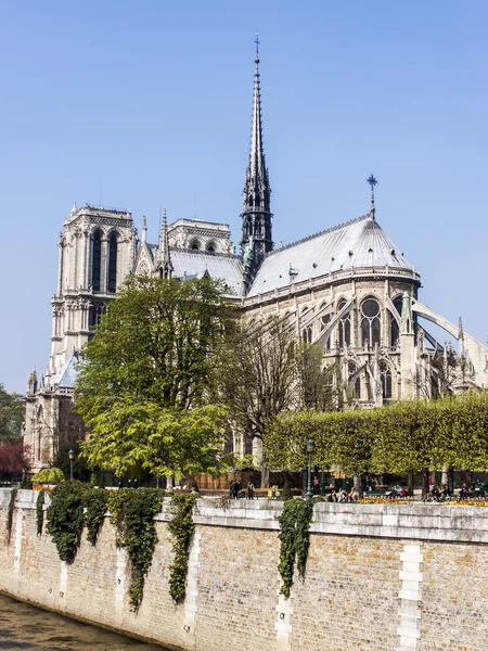 Párizs, Franciaország, március 27-én, 2011. Notre-Dame. Notre-Dame egyike Párizs legismertebb látnivalói — Stock Fotó