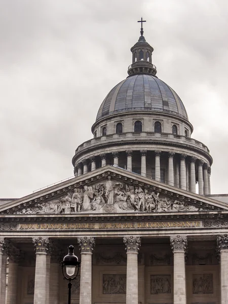 27 Mart 2011 tarihinde, Paris, Fransa. Pantheon. Mimari Detaylar. Pantheon Paris tarihi ve mimari manzaraları biridir — Stok fotoğraf