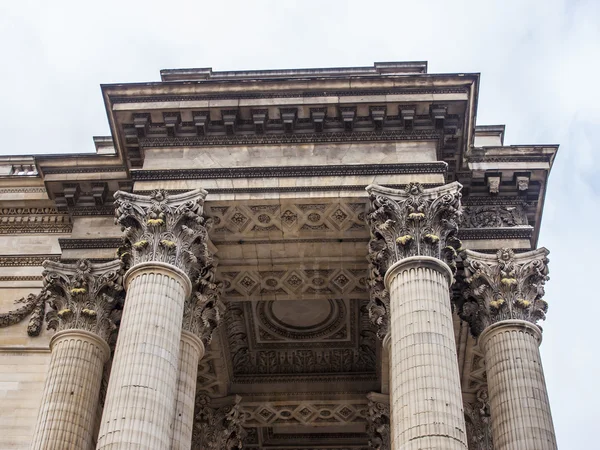 Paryż, Francja, 27 marzec, 2011. Panteon. Detale architektoniczne. Panteonu jest jednym z historycznych i architektonicznych zabytków Paryża — Zdjęcie stockowe
