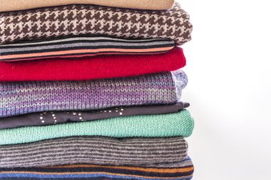 Farklı bir yığın tarafından koymak bir jumper, örme