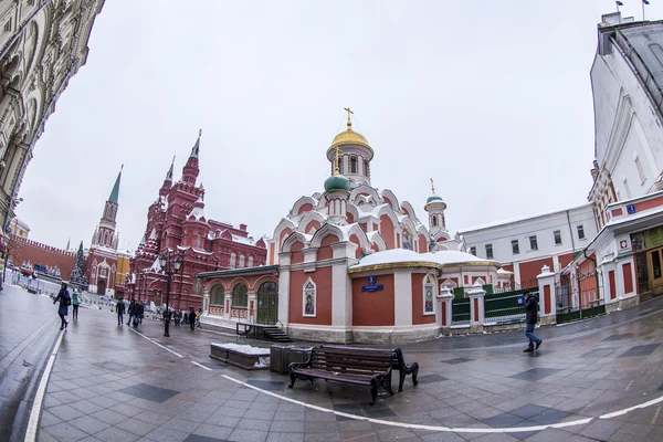 Moscow, Russia, on January 27, 2014. Kazan Cathedral on Red Square of by fisheye view. — Stock Photo, Image
