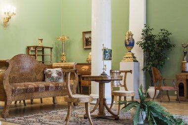 St Petersburg, Rusya, 24 Temmuz 2012 tarihinde. Bir devlet Hermitage Müzesi salonları iç. Hermitage - dünyanın en ünlü sanat müzeleri