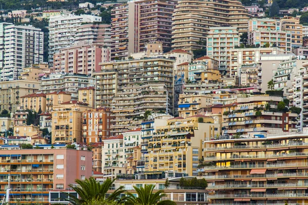 Principality of Monaco, France, on October 16, 2012. A view of the residential areas on a slope of mountains at sunset — Stock Photo, Image