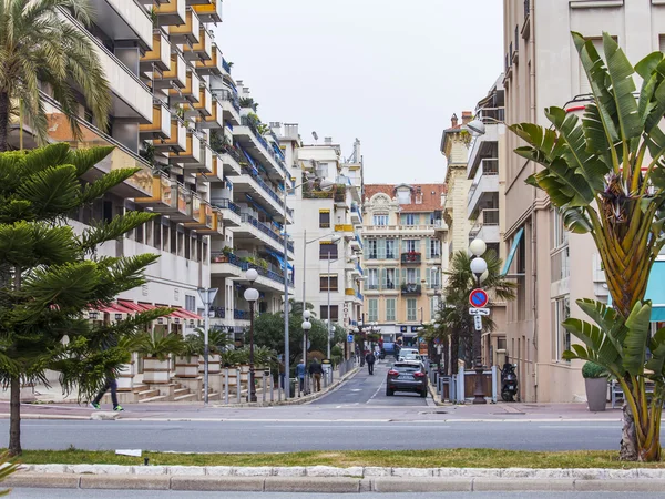 Nice, França, em 14 de março de 2015. Vista urbana típica — Fotografia de Stock