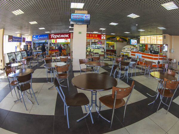 Пушкино, Россия, 17 марта 2015 года. Фуд-корт в торговом центре, вид на море
.