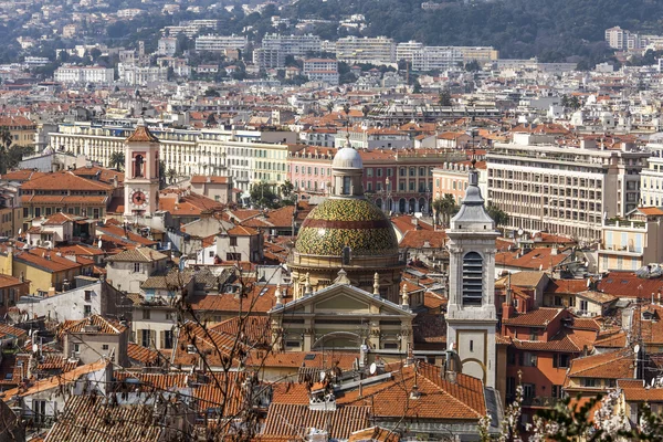 Nice, France, on March 13, 2015. The top view on the old city from Shatto's hill — Stock Photo, Image