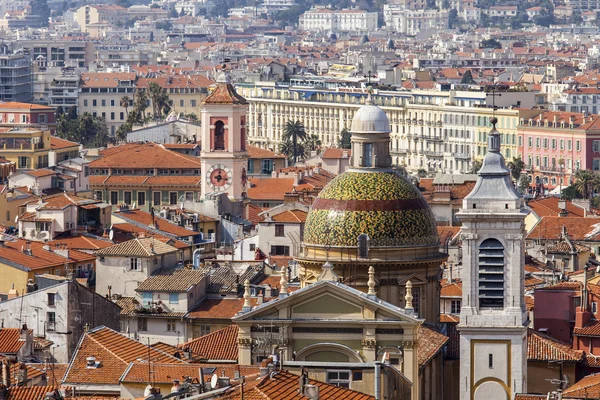 Nice, France, on March 13, 2015. The top view on the old city from Shatto's hill — Stock Photo, Image