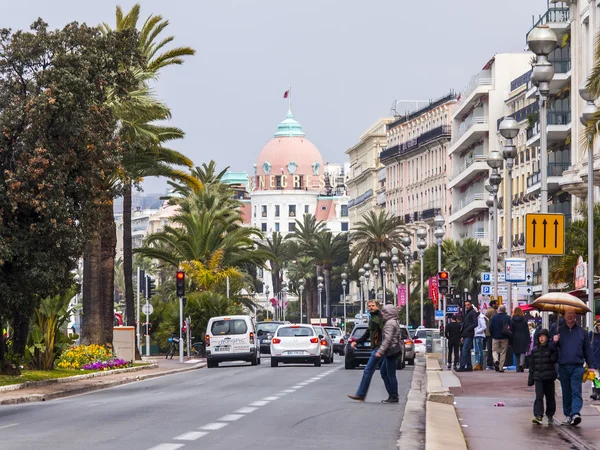 Güzel, Fransa, üzerinde 13 Mart 2015. Promenade des Anglais, Avrupa'nın en güzel bentleri görünümü