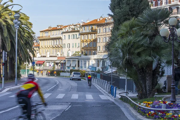 Nice, Francie, na 7 březnu 2015. Typické městské krajiny v jarní odpoledne — Stock fotografie