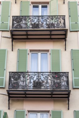 Güzel, Fransa, 7 Mart 2015 tarihinde. Tarihi bina tipik mimari detaylar