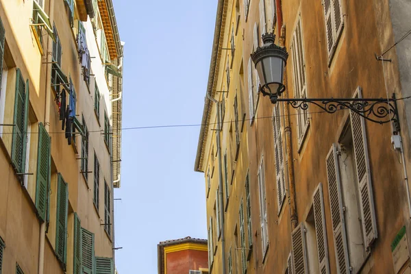Nice, France, on March 7, 2015. Typical urban view — Stock Photo, Image