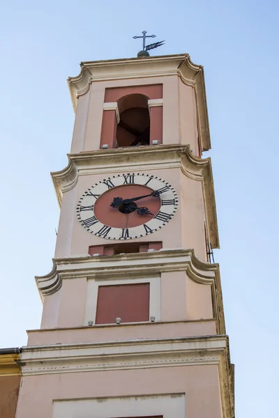 Nice, France, le 7 mars 2015. Détails architecturaux typiques du bâtiment historique — Photo