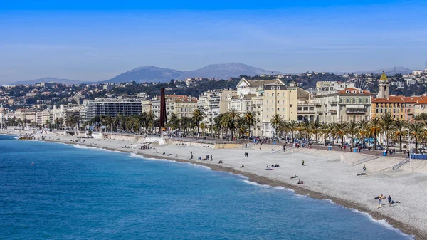 Nice, France, on March 13, 2015. The top view on Promenade des Anglais, one of the most beautiful embankments of Europe — Stock Photo, Image