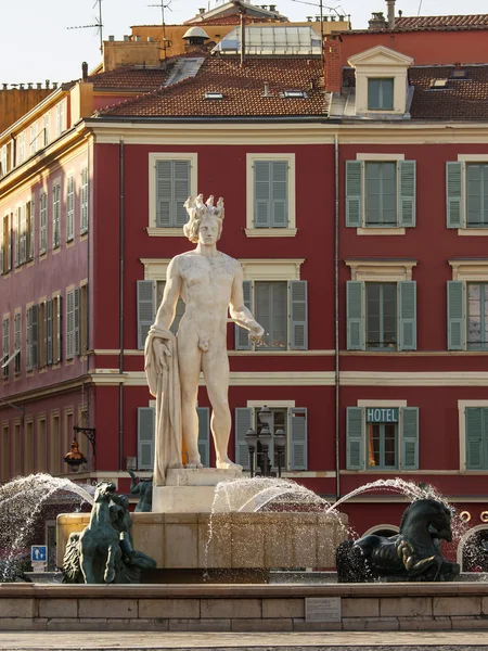 Nice, Francia, il 10 marzo 2015. Piazza Massena, Centro città — Foto Stock