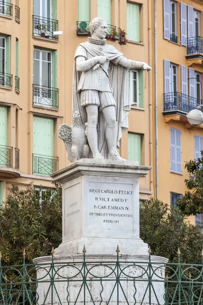 Niza, Francia, 11 de marzo de 2015. estatua de Charles-Felix de Sardaigne a Nice — Foto de Stock