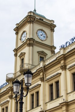 Moskova, Rusya, 24 Mayıs 2015 tarihinde. Leningrad istasyon binasının mimari parça