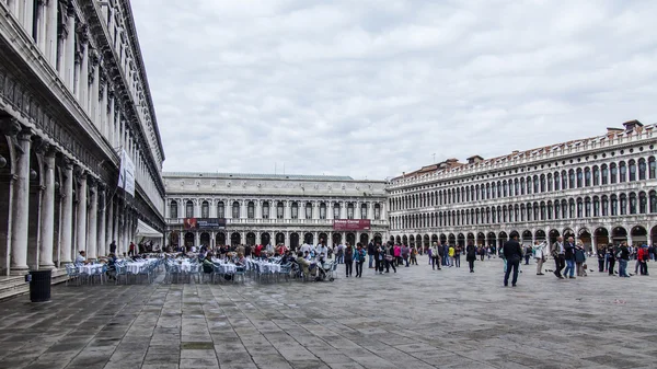 VENICE, ITALY - on APRIL 30, 2015. Architectural complex of San-Marko Square — Stock Photo, Image
