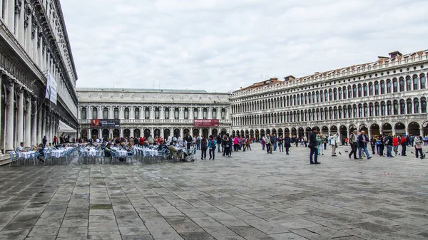 VENICE, ITALY - on APRIL 30, 2015. Architectural complex of San-Marko Square — Stock Photo, Image