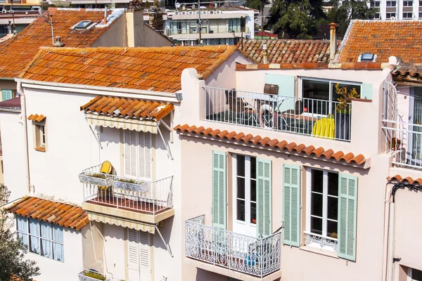 Cannes, Francja, na 12 marca 2015. Detale architektoniczne obiektów zabytkowych — Zdjęcie stockowe