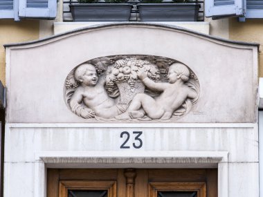 Güzel, Fransa, üzerinde 13 Mart 2015. Eski şehrin tipik mimari detaylar