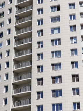 Pushkino, Rusya. Yeni daireli ev bir cephe parçası