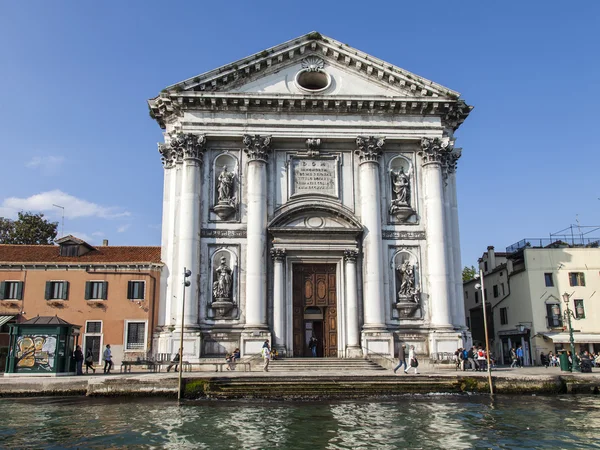 VENICE, ITALY - on APRIL 30, 2015. The Santa Maria church of del Rosario on the embankment of the island of Dzhudekk — Stock Photo, Image