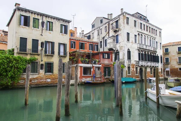 VENICE, ITALY - 4 мая 2015 г. Городской ландшафт . — стоковое фото