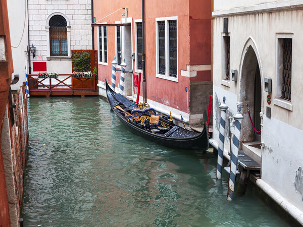VENICE, ITALY - 3 мая 2015 г. Венеция это город на воде. Городской ландшафт
.