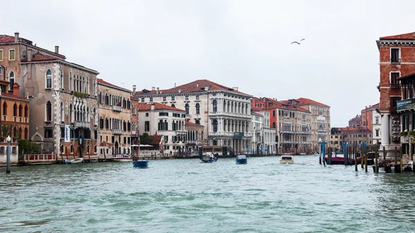 VENICE, ITALY - on MAY 4, 2015. Panoramic view of the Grand channel (Canal Grande) — Stock Photo, Image