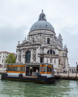 3 Mayıs 2015 tarihinde, Venedik, İtalya. Tedavi bakire Mary's basilica (Basilica di Santa Maria della Salute)