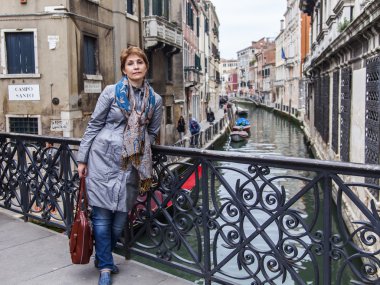 Venice, İtalya - 4 Mayıs 2015 tarihinde. Mutlu turistik gezi gider