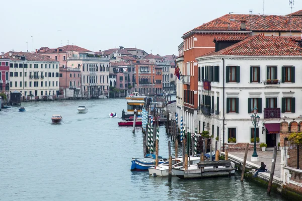 VENICE, ITALY - on MAY 4, 2015. Panoramic view of the Grand channel (Canal Grande) from above — Stock Photo, Image