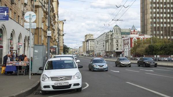 Moskwa, Rosja, na 19 sierpnia 2015. Krajobraz miasta. Krasnoprudnaya Street. — Zdjęcie stockowe