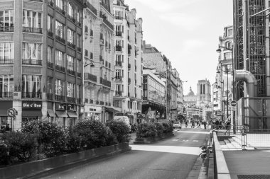 Paris, Fransa, 28 Eylül 2015 tarihinde. Paris manzara. Tipik şehir sokak.