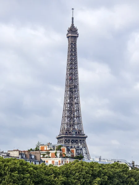 Παρίσι, Γαλλία, στις 29 Σεπτεμβρίου 2015. Ένα τοπίο της πόλης με τον πύργο του Άιφελ. — Φωτογραφία Αρχείου