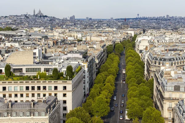 Paris, Frankrike, den 30 augusti 2015. En stad panorama från en undersökning plattform på Arc de Triomphe — Stockfoto