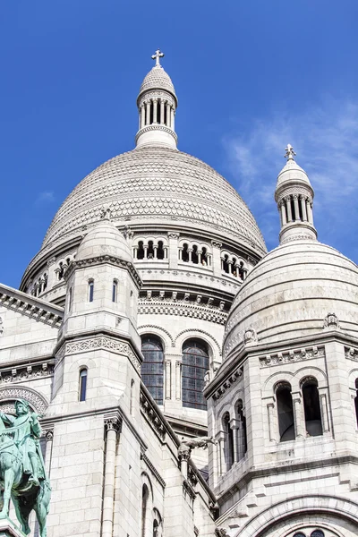 31 Ağustos 2015 tarihinde, Paris, Fransa. Mimari Detaylar bazilika Montmartre Sakre Kerr (fr. Basilique du Sacré Coeur). Sakre Kerr Paris'in sembolleri biridir