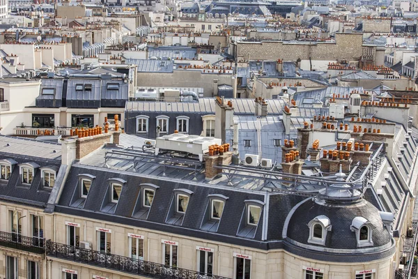 PARIS, FRANCE, on AUGUST 31, 2015. The top view from a survey platform on roofs of Paris — Stock Photo, Image