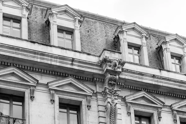 LILLE, FRANCE, on AUGUST 28, 2015. Architectural details of typical buildings — Stock Photo, Image