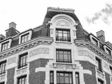 Lille, Fransa, 28 Temmuz 2015 tarihinde. Tipik binaların mimari detaylar