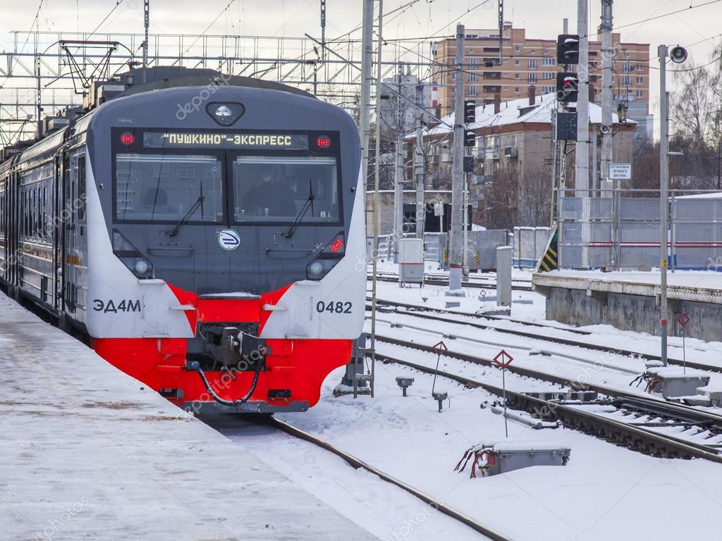станция мытищи платформа 1. электричка москва. электричка мытищи. эд4м 0271. ярославский вокзал электрички.